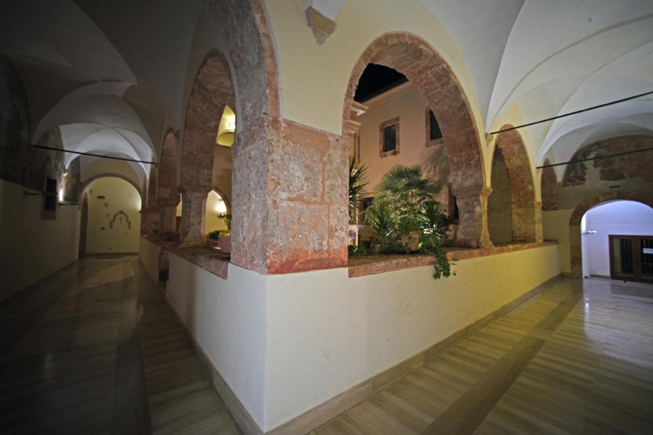 Отель Convento Di Stignano Rignano Garganico Экстерьер фото