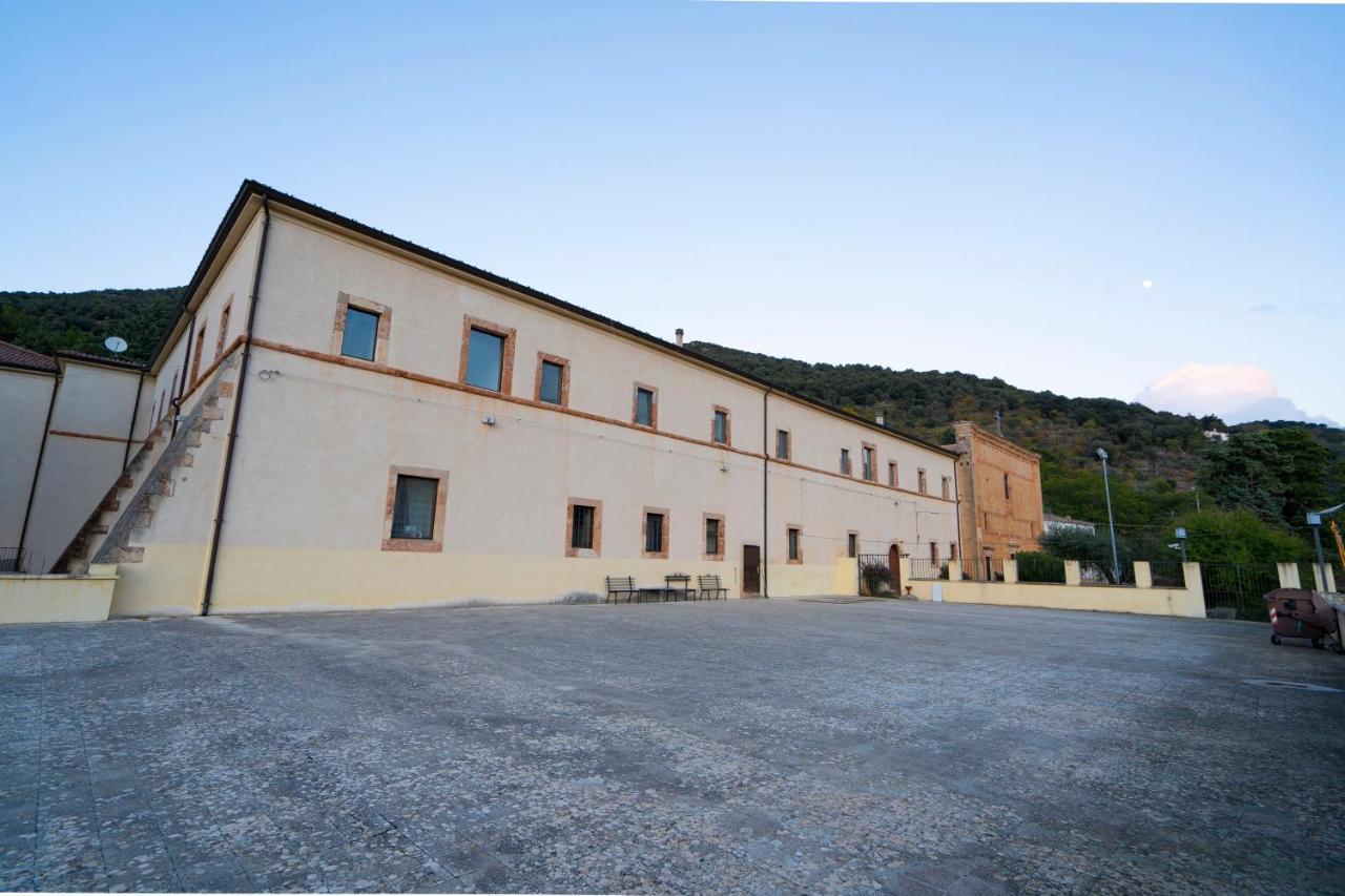 Отель Convento Di Stignano Rignano Garganico Экстерьер фото